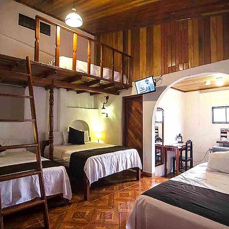 Epoca Iquitos Hotel Buitenkant foto
