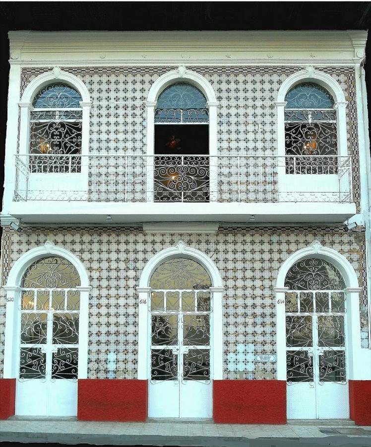 Epoca Iquitos Hotel Buitenkant foto