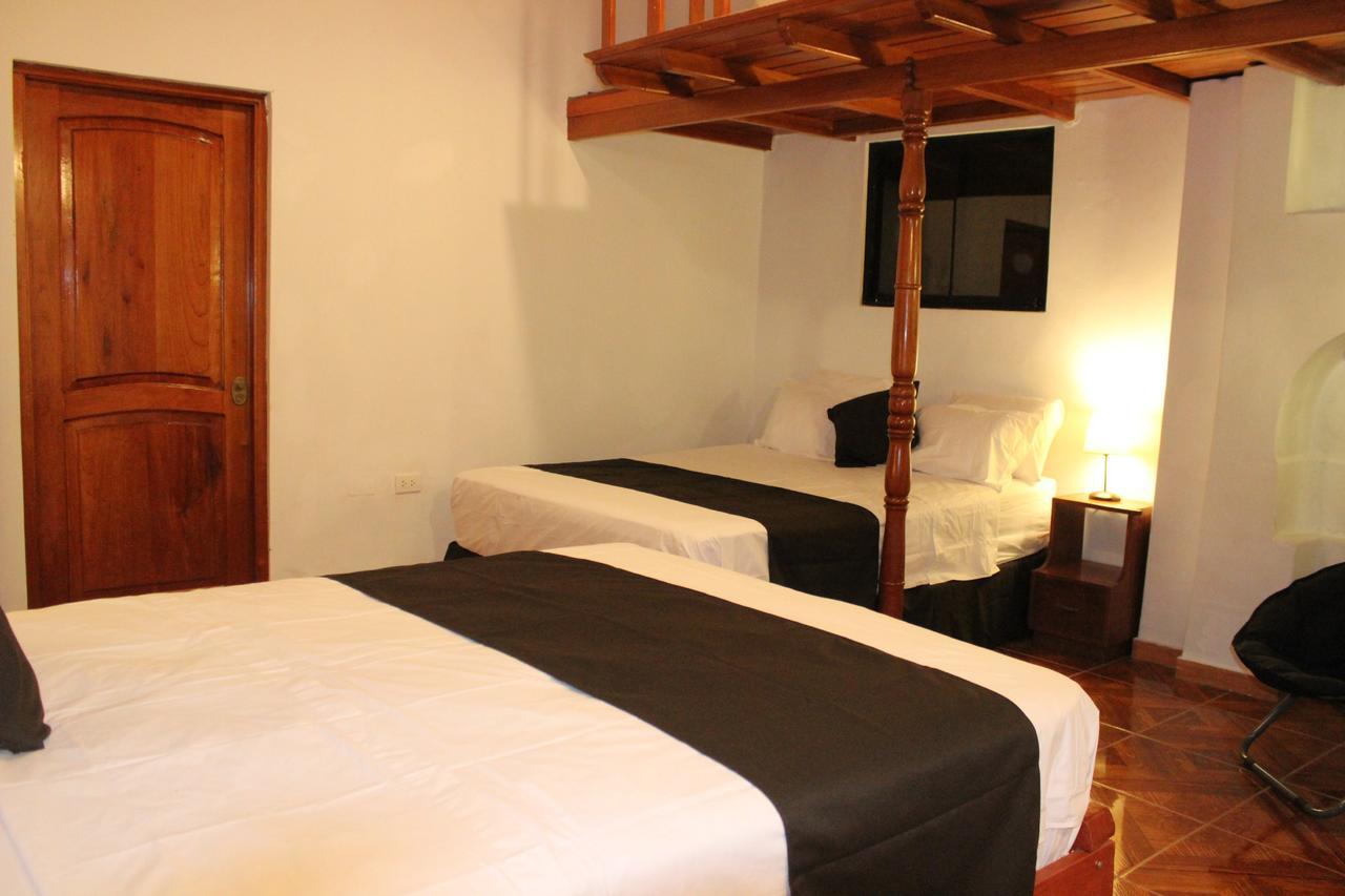 Epoca Iquitos Hotel Buitenkant foto
