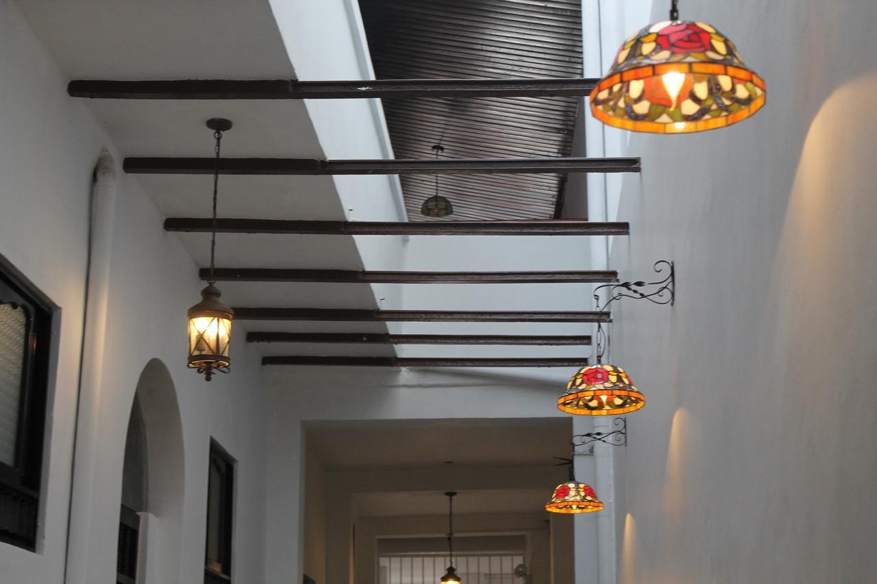 Epoca Iquitos Hotel Buitenkant foto