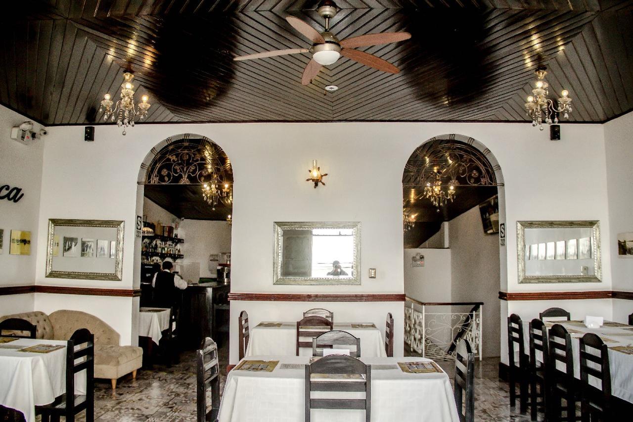 Epoca Iquitos Hotel Buitenkant foto
