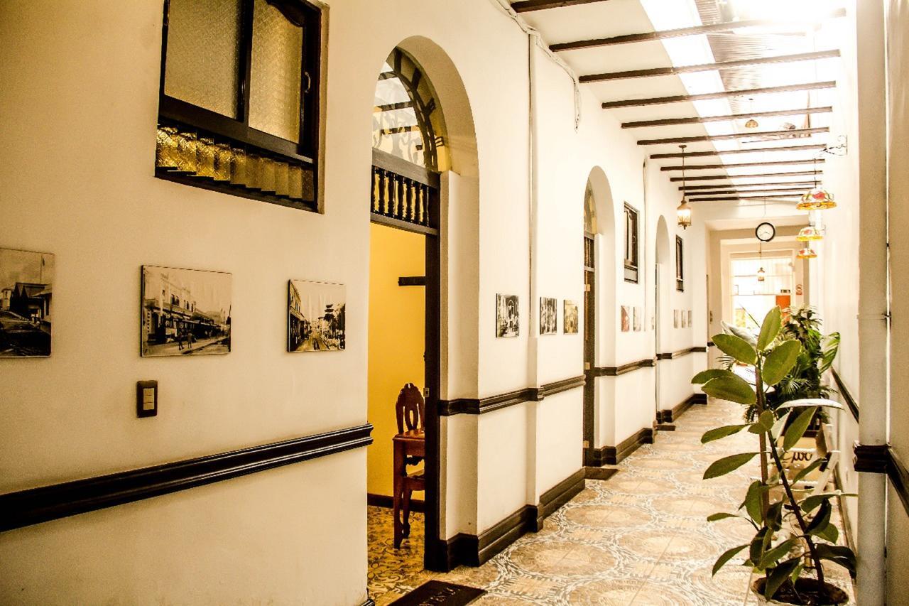 Epoca Iquitos Hotel Buitenkant foto