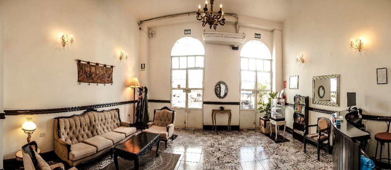 Epoca Iquitos Hotel Buitenkant foto